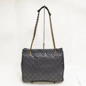 Elegant Gray Quilted Shoulder Bag